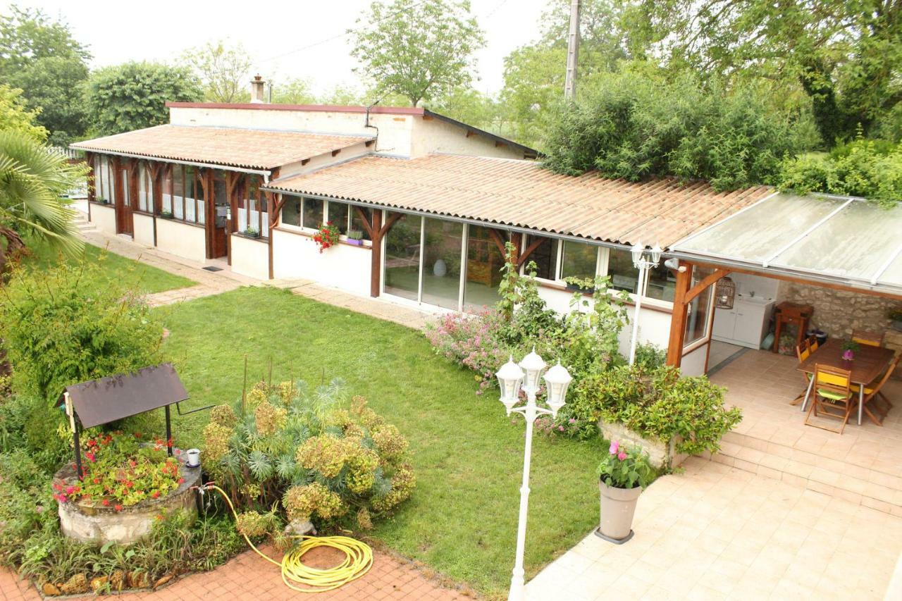 La Massonnière Gîte et chambres d'hôtes Mondion Exterior foto